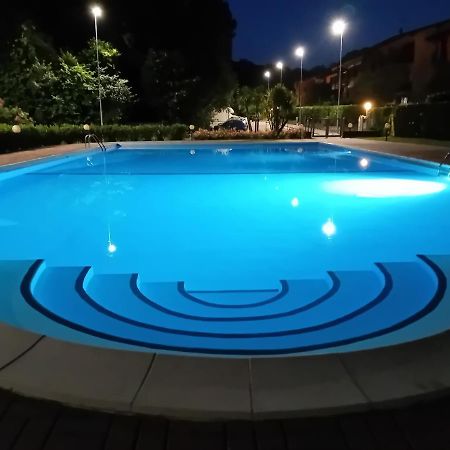 데센자노델가르다 Casa Adela 아파트 외부 사진