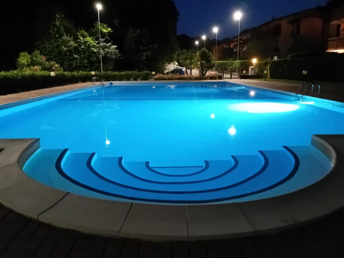 데센자노델가르다 Casa Adela 아파트 외부 사진